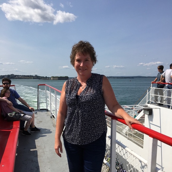 Meet your Posher, Linda - Picture 5 of 7